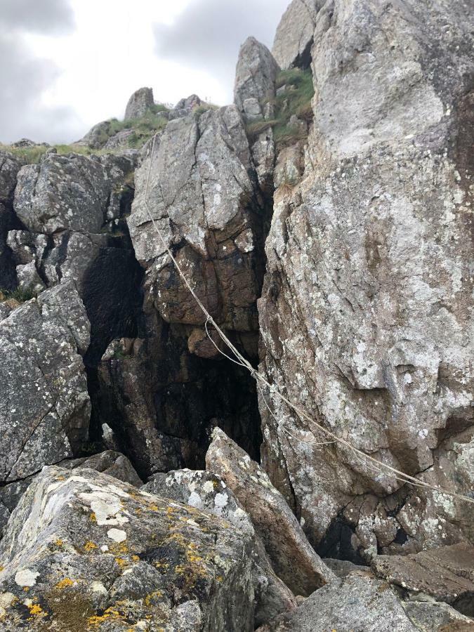 Les Fous De Bassans Panzió Poullan-sur-Mer Kültér fotó